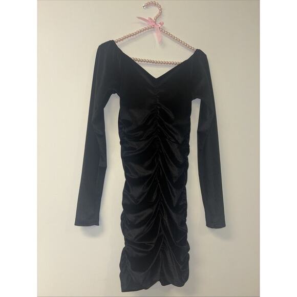 Belle Du Jour Dresses & Skirts - Women’s Dress Sz Sm Velvet Black Goth Punk Rock Fairy Concert Blk Ruffle Quilted